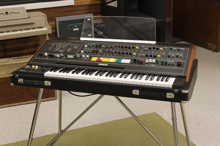 Past to Future Reverbs – CS-80 Runner Blade Synth (KONTAKT)