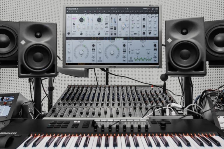 Native Instruments – Massive X 1.3.1 VSTi, AAX x64
